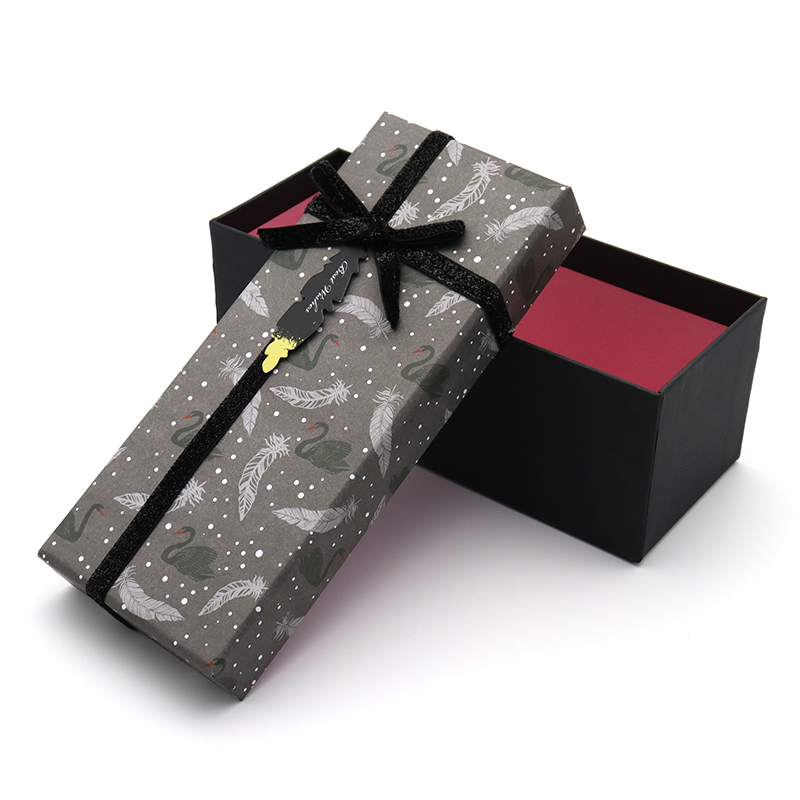 Отсутствие цветных лук ленты крышки и базовые подарочные коробки для упаковки шоколада